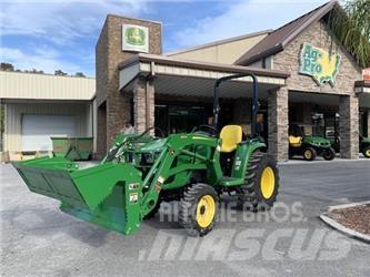 John Deere 3025E Compacttrekkers