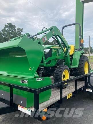 John Deere 3025E Compacttrekkers