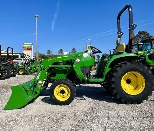 John Deere 3025E Compacttrekkers