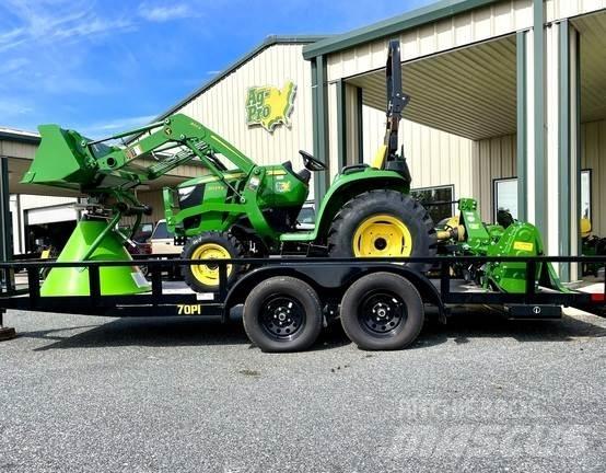 John Deere 3025E Compacttrekkers