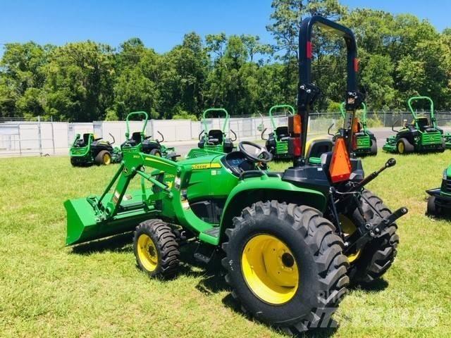 John Deere 3032E Compacttrekkers
