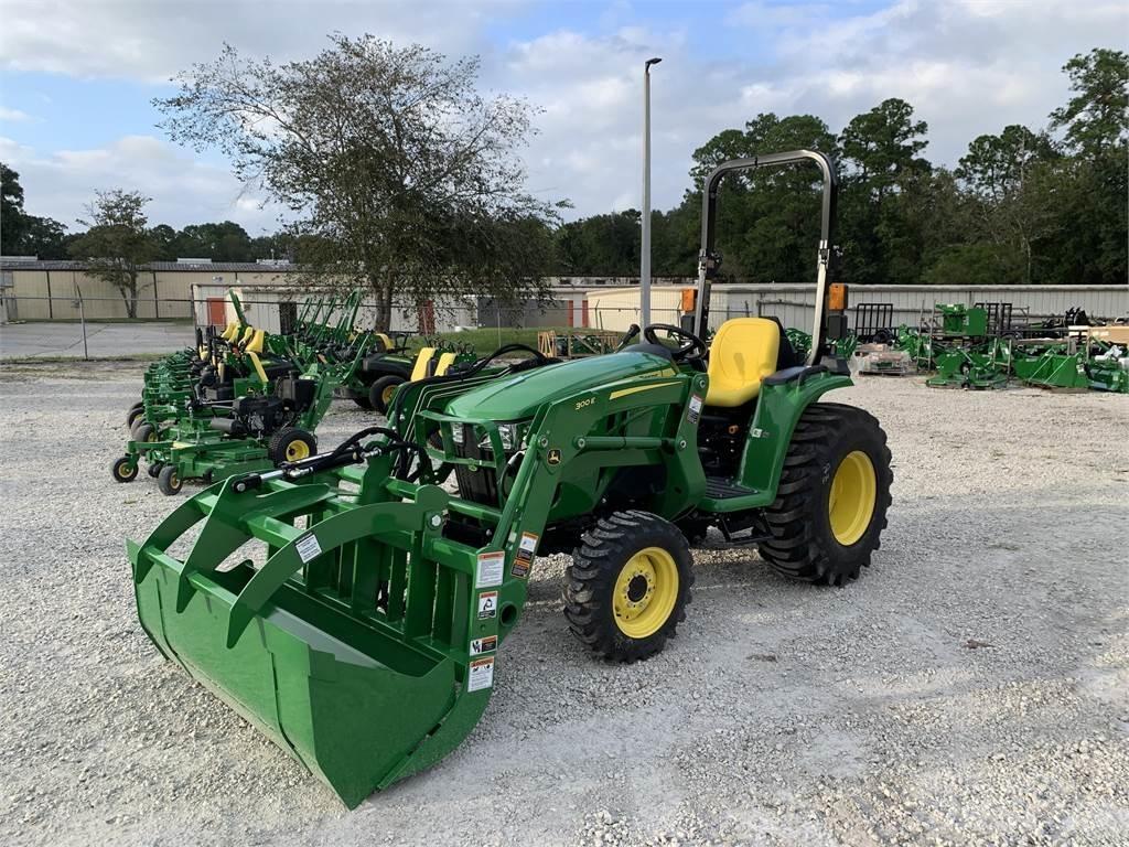 John Deere 3032E Compacttrekkers
