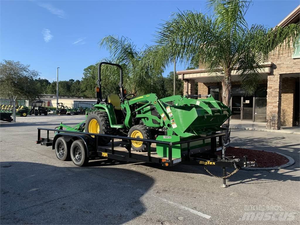 John Deere 3032E Compacttrekkers