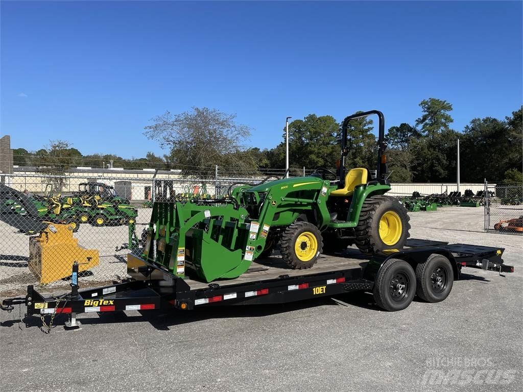 John Deere 3032E Compacttrekkers
