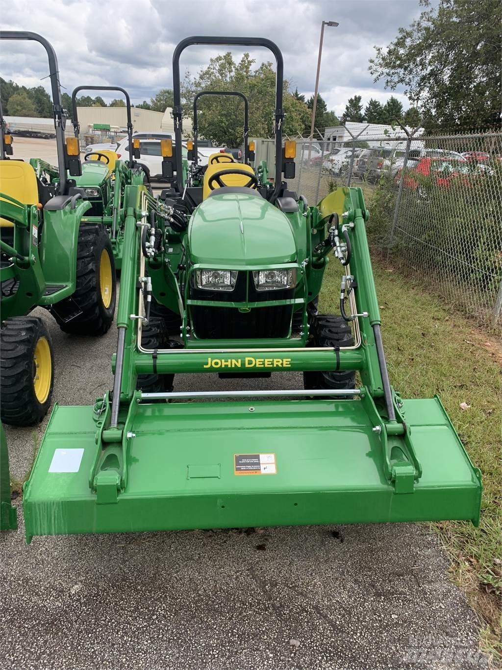 John Deere 3032E Compacttrekkers