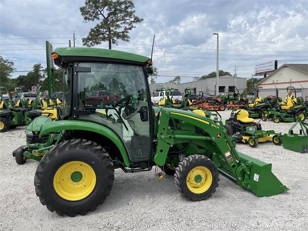 John Deere 3033R Compacttrekkers