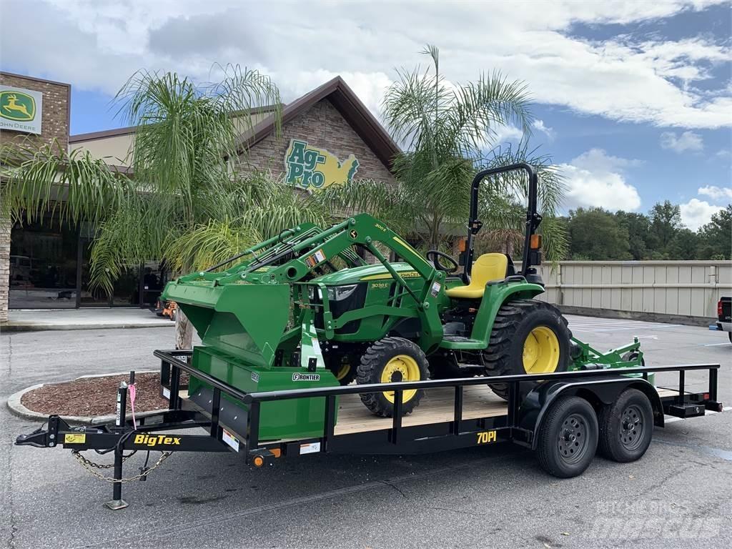 John Deere 3038E Compacttrekkers