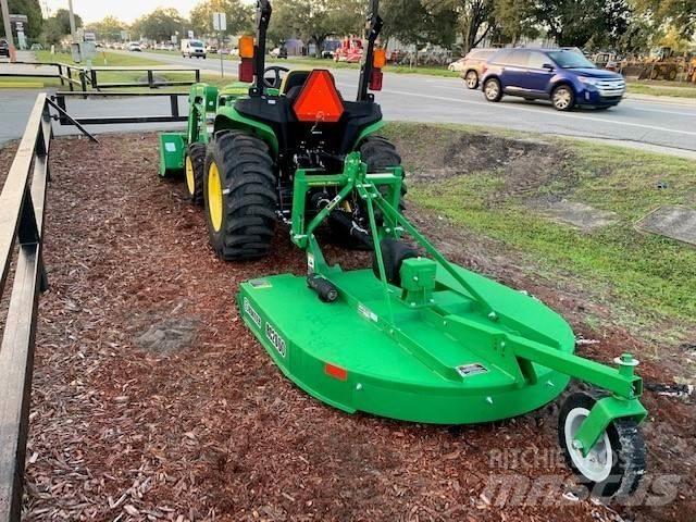 John Deere 3038E Compacttrekkers