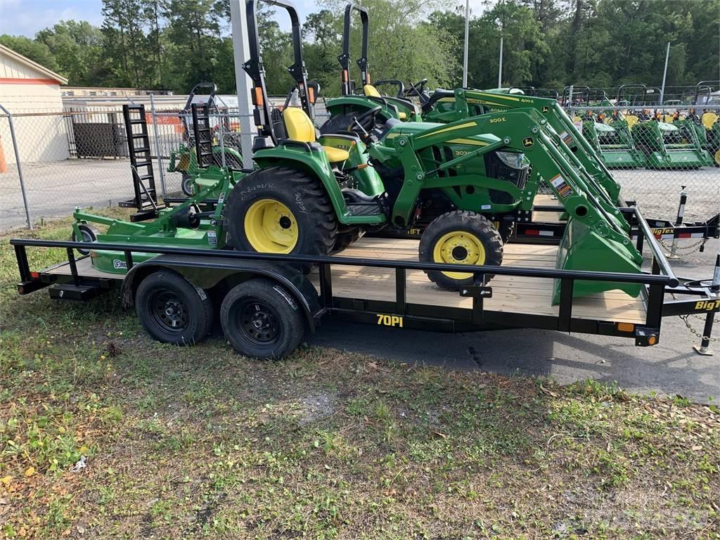 John Deere 3038E Compacttrekkers