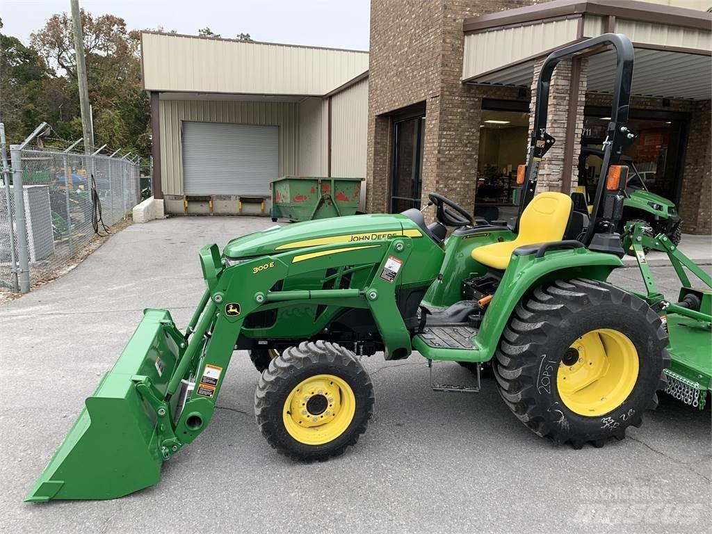 John Deere 3038E Compacttrekkers