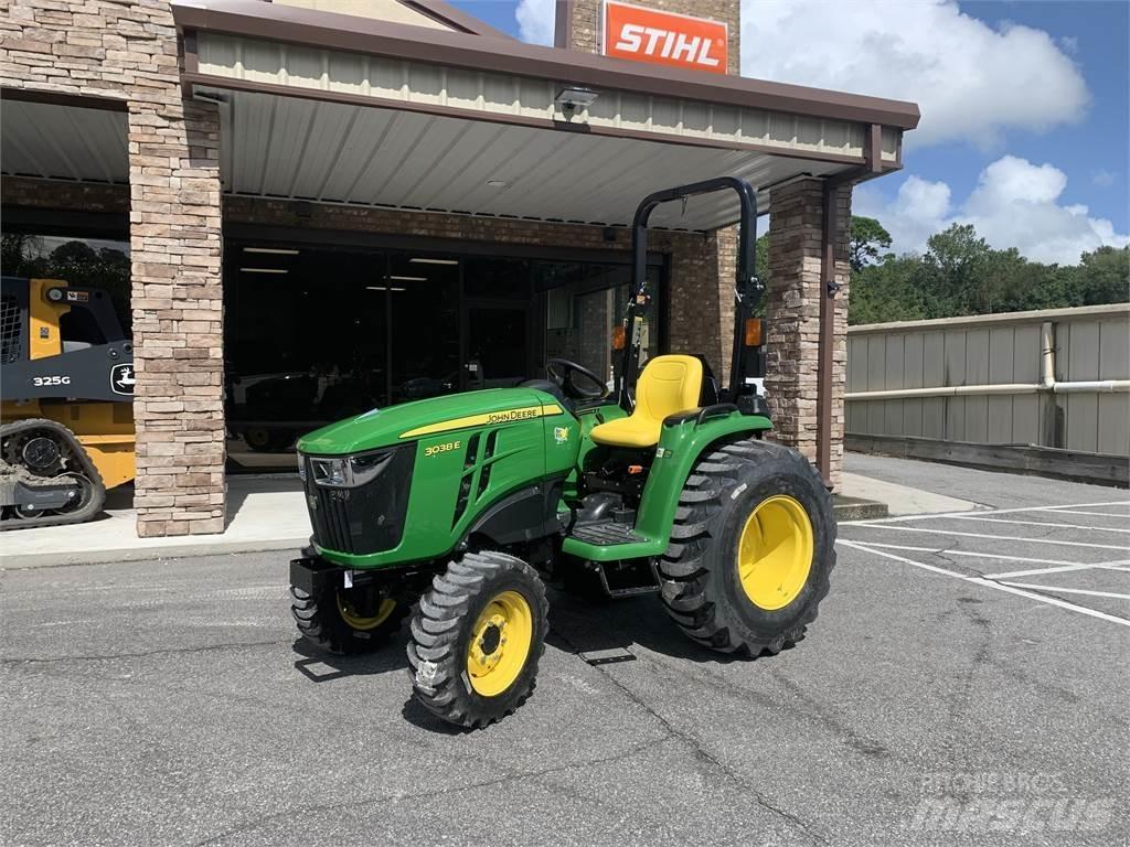 John Deere 3038E Compacttrekkers