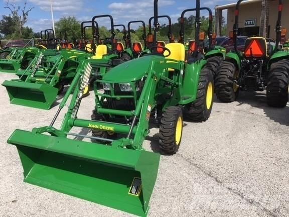 John Deere 3038E Compacttrekkers