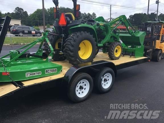 John Deere 3038E Compacttrekkers