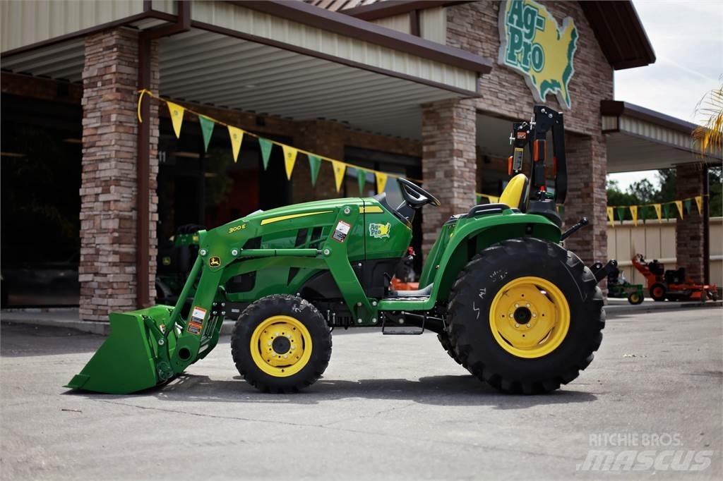 John Deere 3038E Compacttrekkers