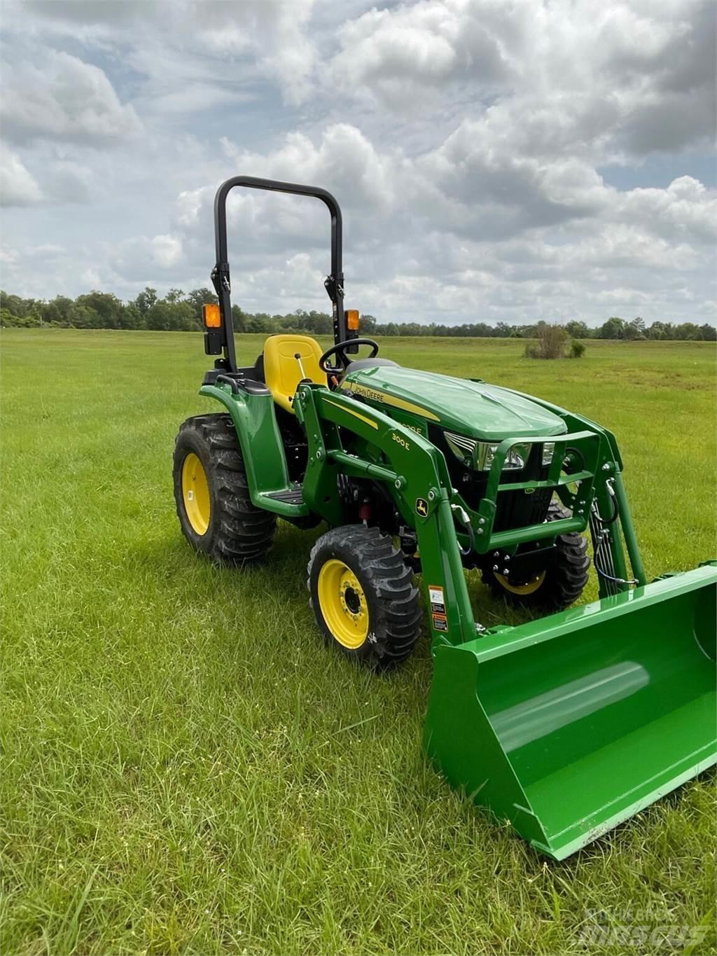 John Deere 3038E Compacttrekkers