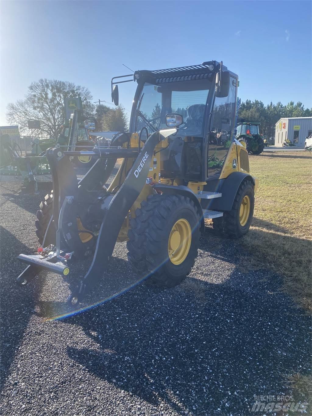 John Deere 304 G Miniladers