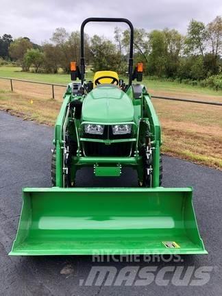 John Deere 3043D Tractoren
