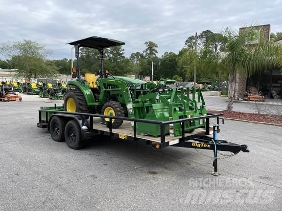 John Deere 3043D Tractoren