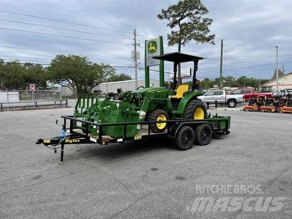 John Deere 3043D Tractoren