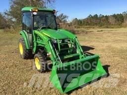 John Deere 3046R Tractoren