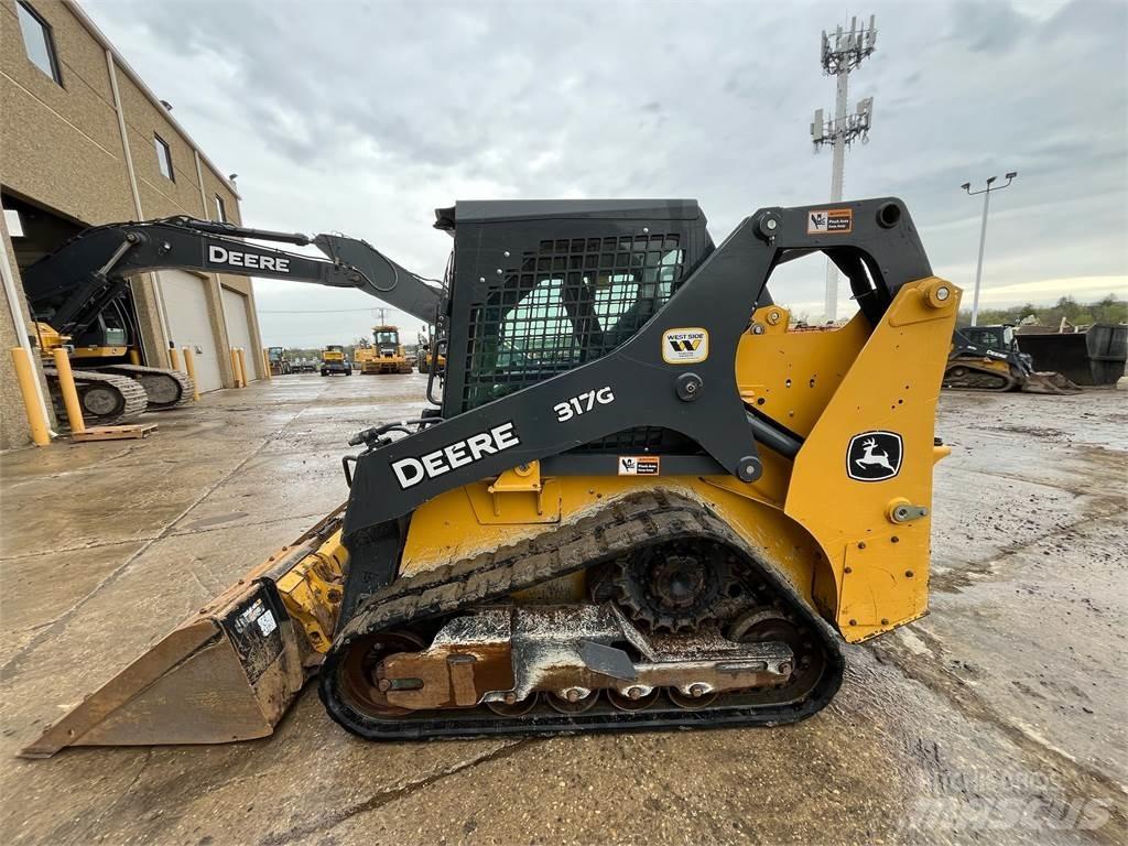 John Deere 317G Miniladers