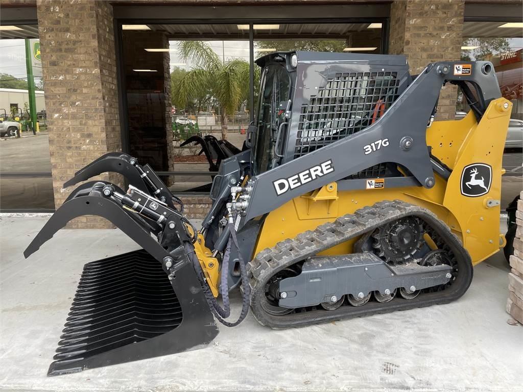 John Deere 317G Miniladers