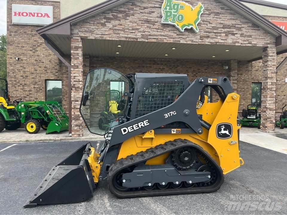 John Deere 317G Miniladers