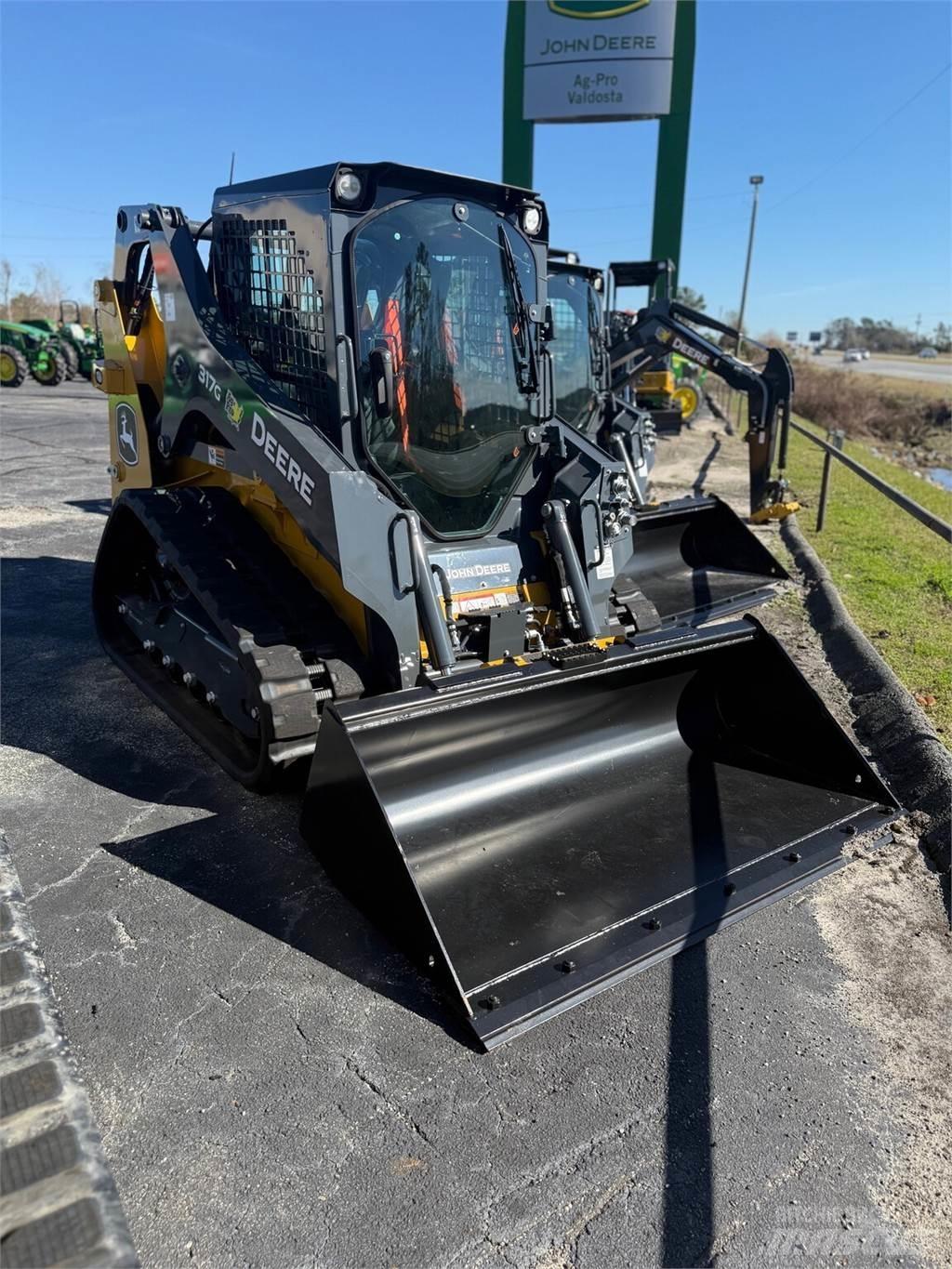 John Deere 317G Miniladers