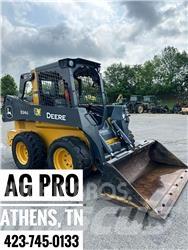 John Deere 324G Schrankladers