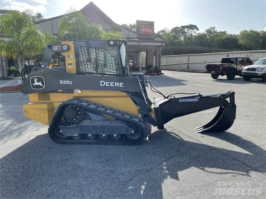 John Deere 325G Miniladers