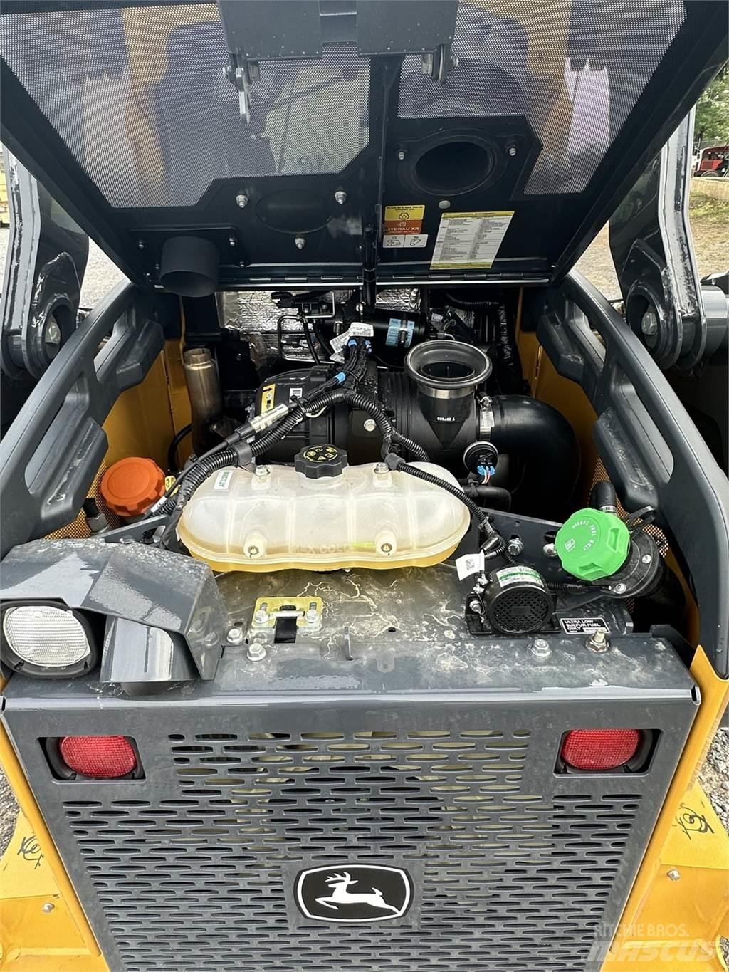 John Deere 325G Miniladers