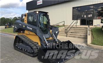 John Deere 331G Miniladers