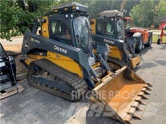 John Deere 333G Miniladers