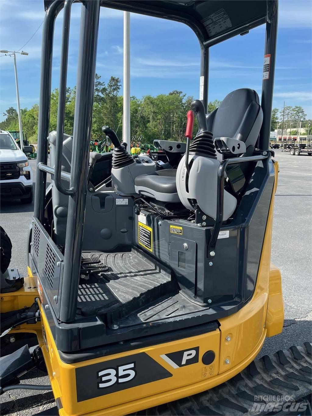 John Deere 35 P Minigraafmachines < 7t