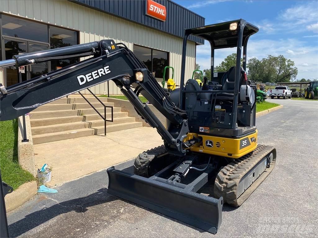 John Deere 35 P Minigraafmachines < 7t