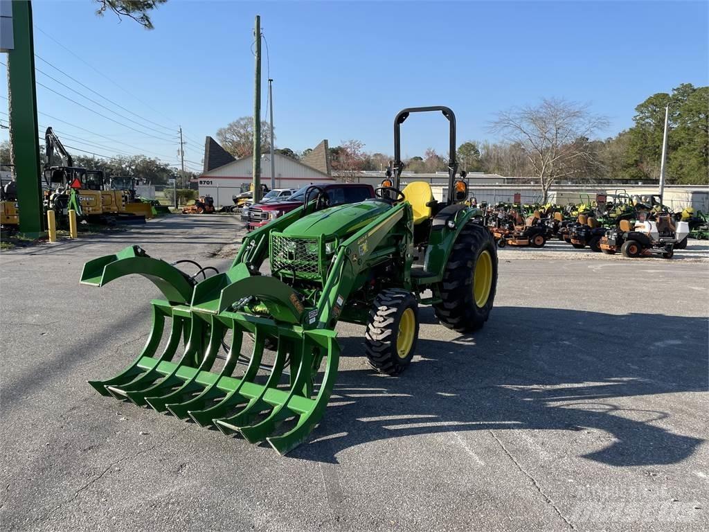 John Deere 4044R Tractoren
