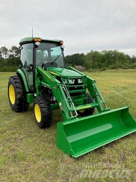 John Deere 4044R Tractoren