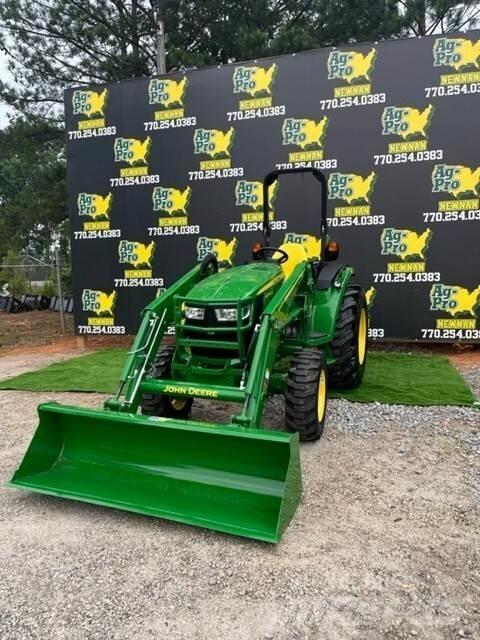 John Deere 4044R Tractoren