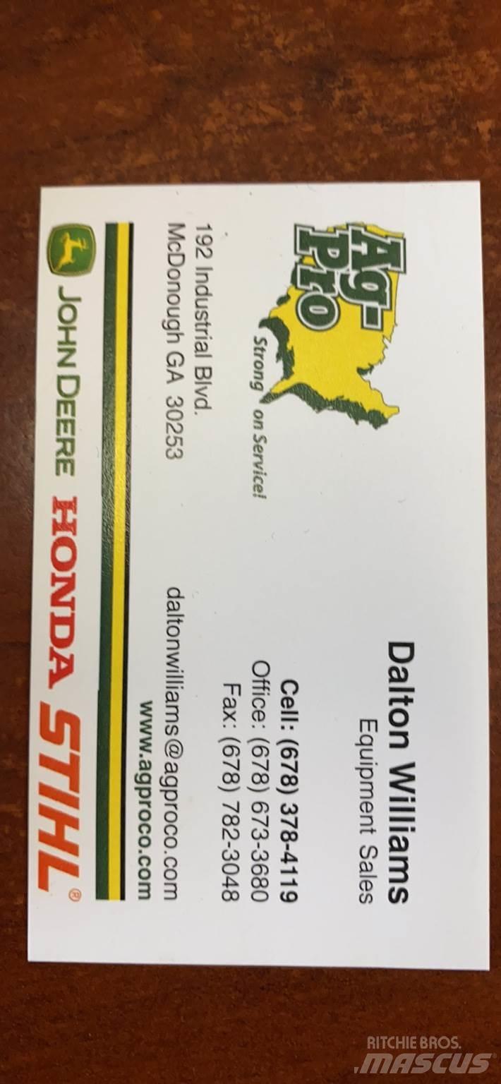 John Deere 4052M Tractoren