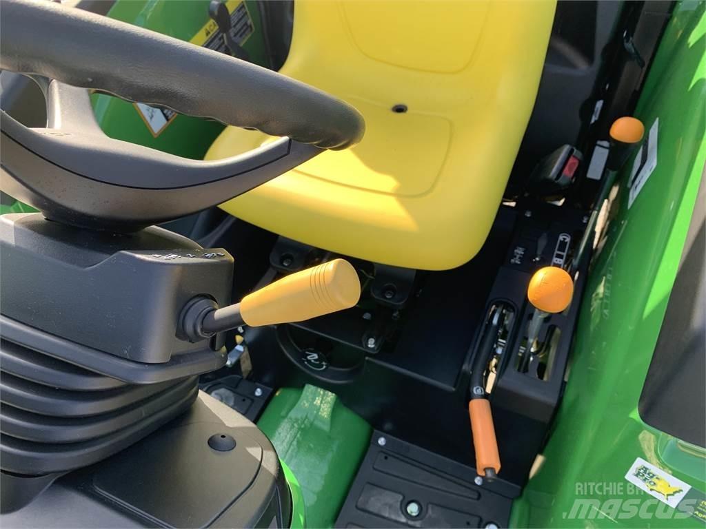 John Deere 4066M Tractoren