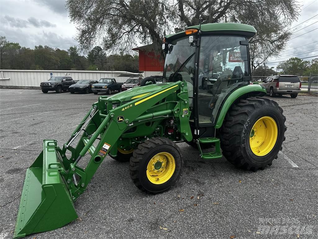 John Deere 4066R Tractoren