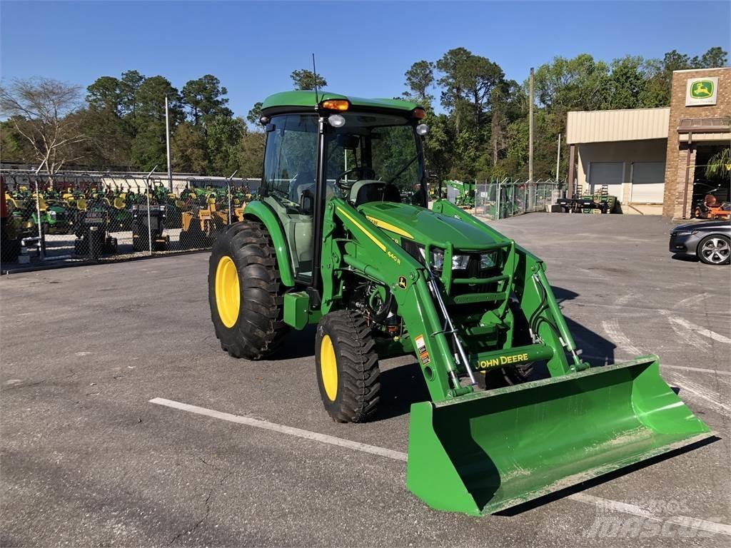 John Deere 4066R Tractoren