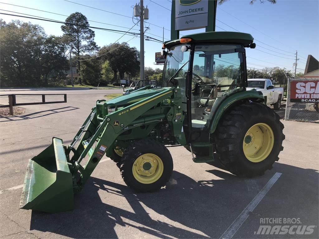 John Deere 4066R Tractoren