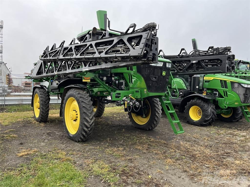 John Deere 412R Getrokken spuitmachines