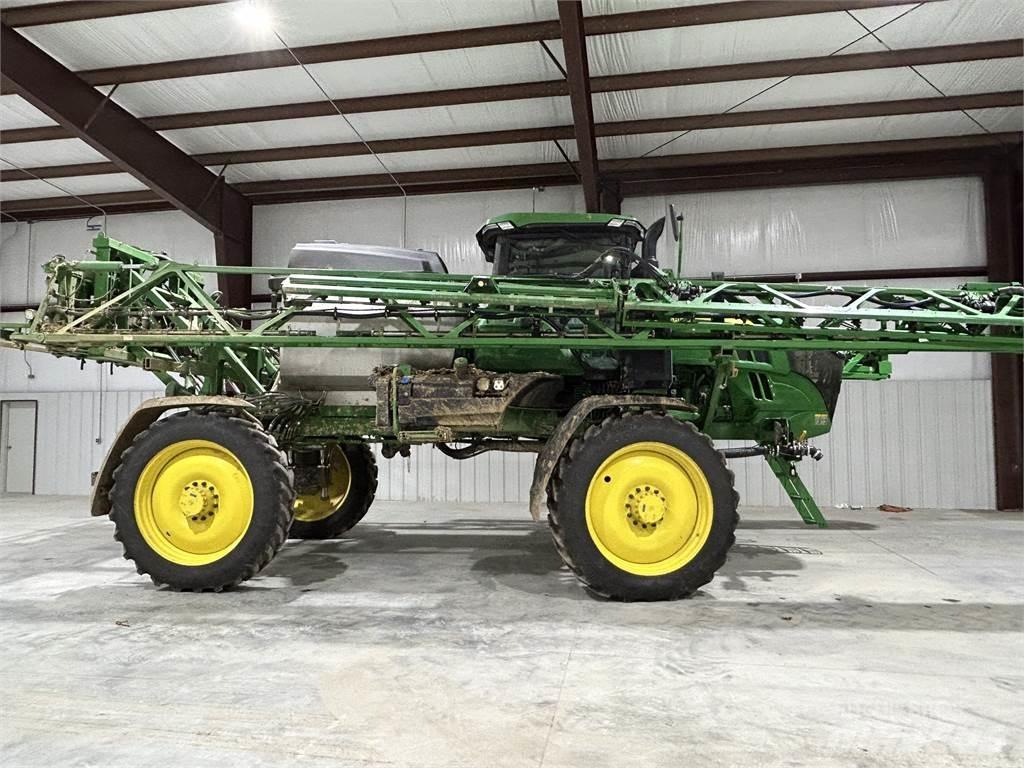 John Deere 412R Getrokken spuitmachines