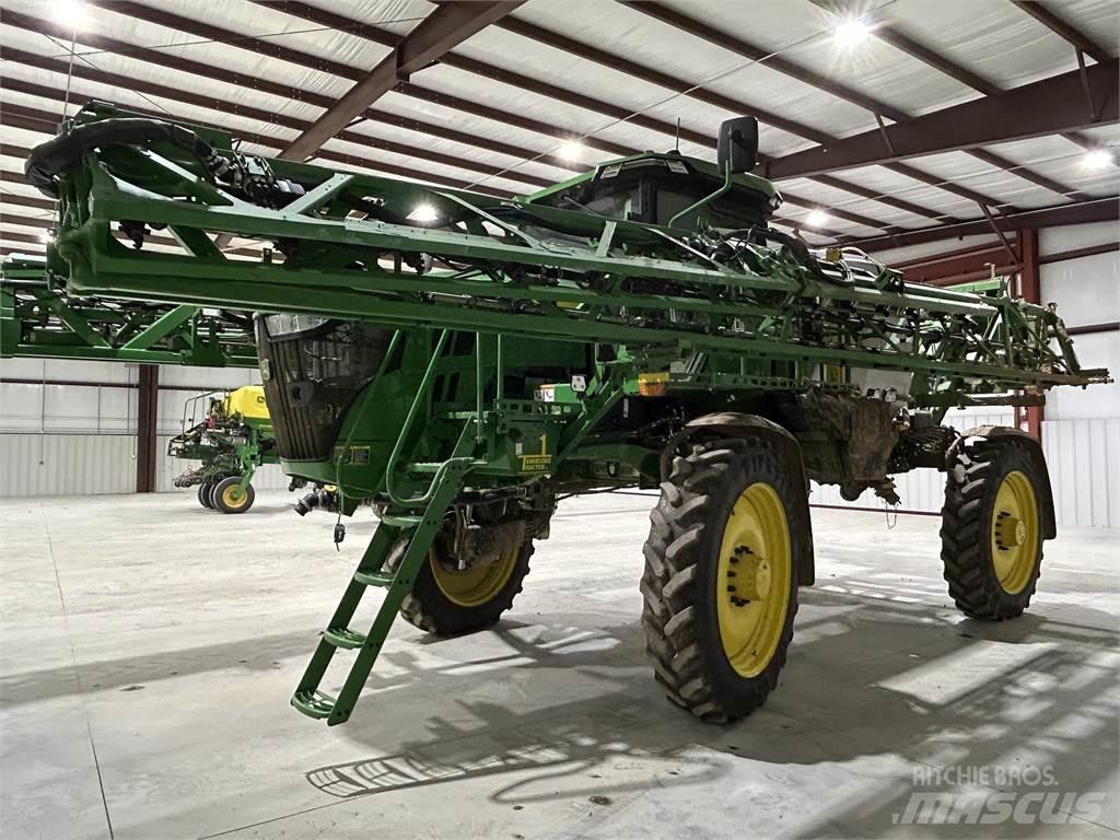 John Deere 412R Getrokken spuitmachines