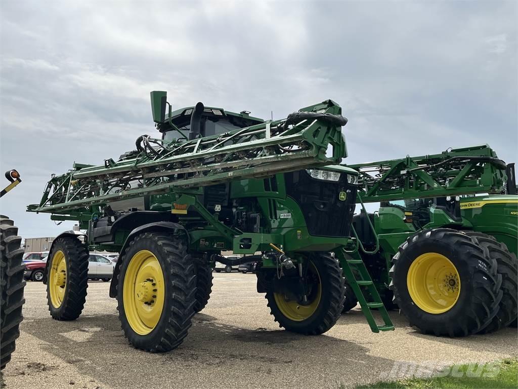 John Deere 412R Getrokken spuitmachines