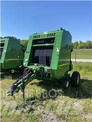 John Deere 450E Ronde-balenpersen