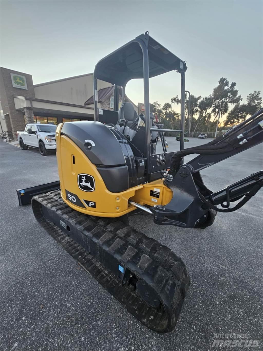 John Deere 50 P Minigraafmachines < 7t
