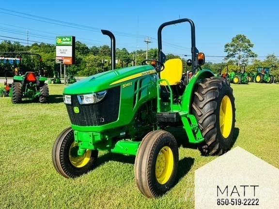 John Deere 5045E Tractoren